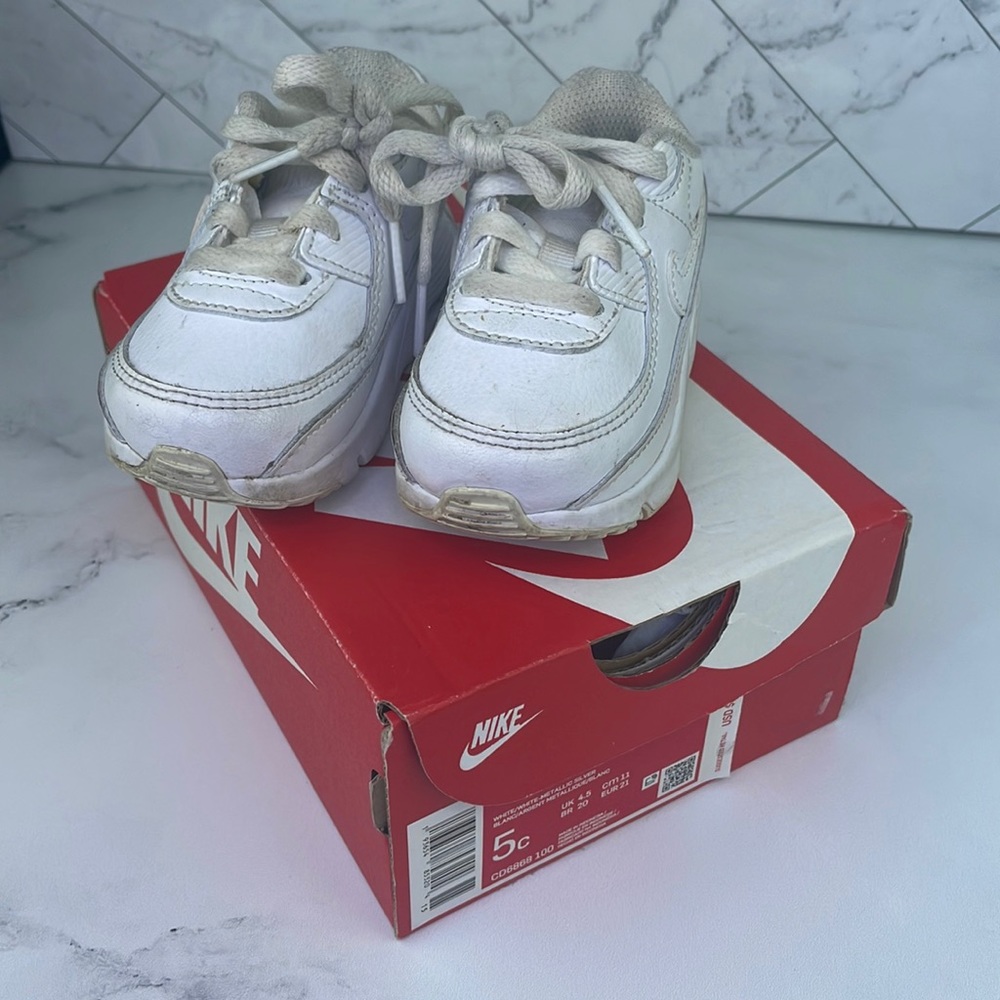 Nike Air Max 90 LTR. White. Toddler 5